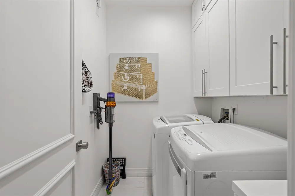 1027 Coralina Lane Delray Beach, FL 33483