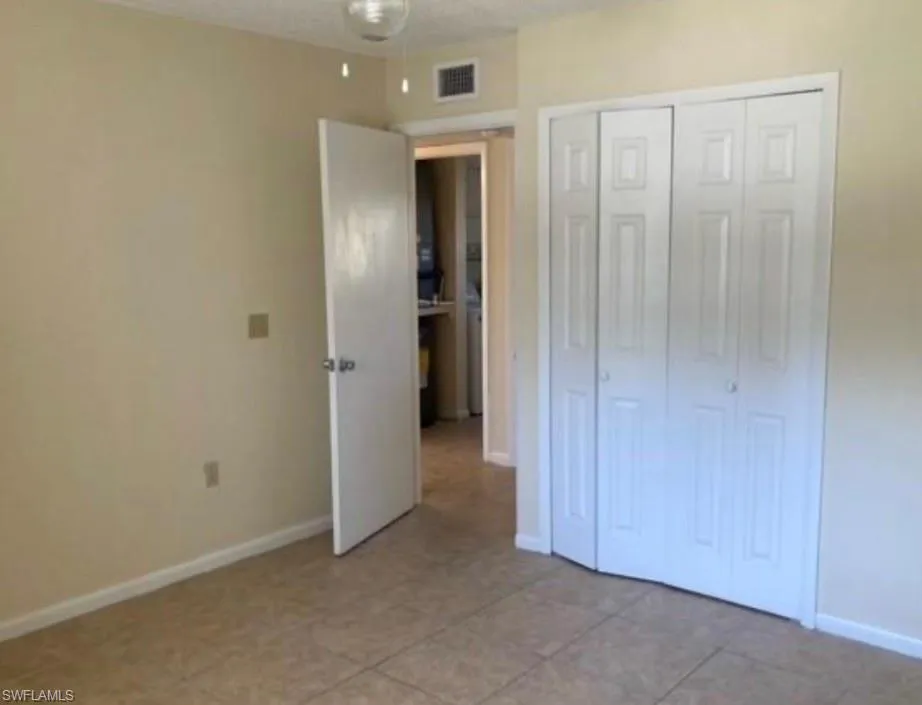 919 SE 8 TERRACE #5 Cape Coral, FL 33990