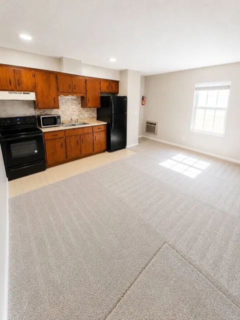 101 E Gray St #3