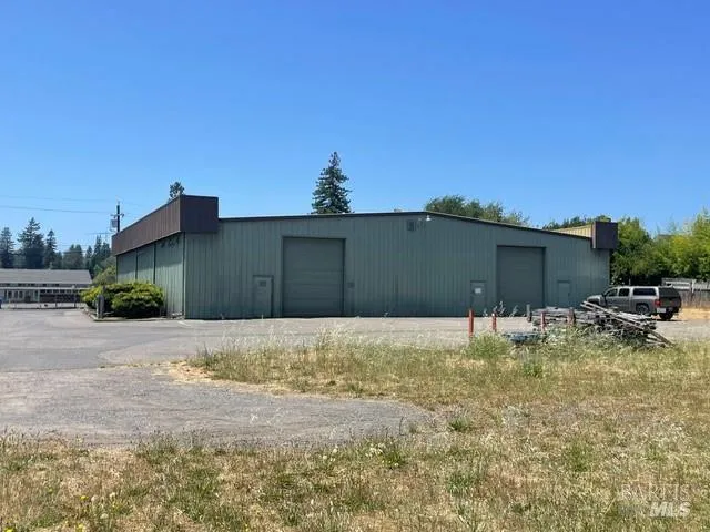 1225 Hwy 116 S Sebastopol, CA 95472