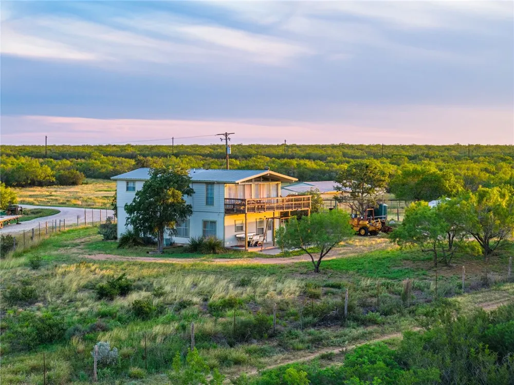 2750 FM 624 Tilden, TX 78072