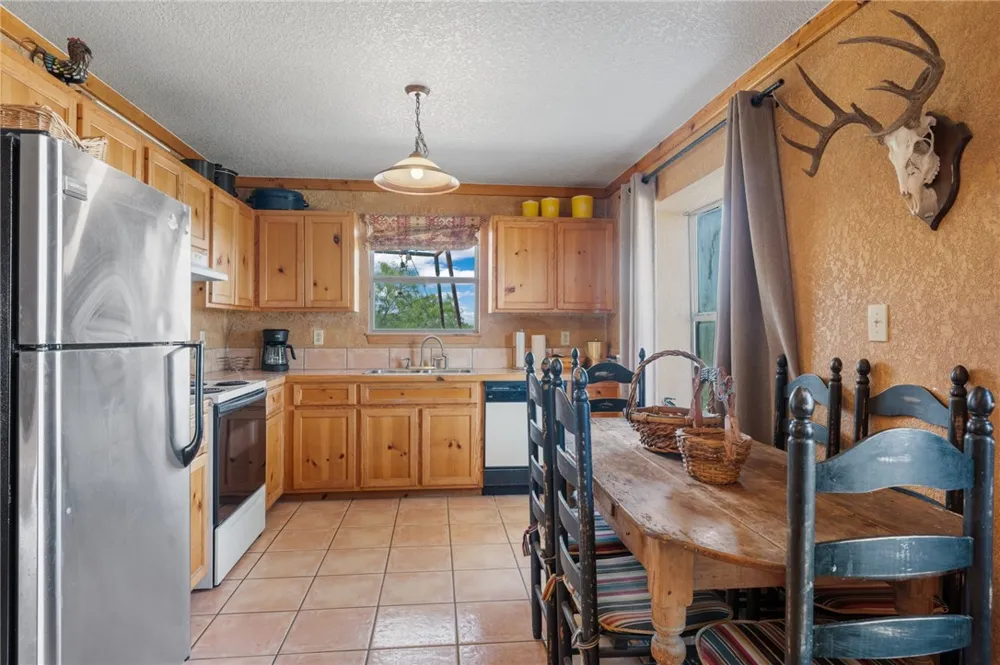 2750 FM 624 Tilden, TX 78072