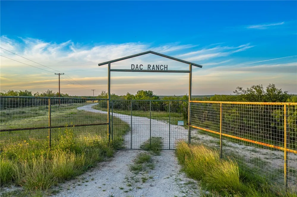 2750 FM 624 Tilden, TX 78072