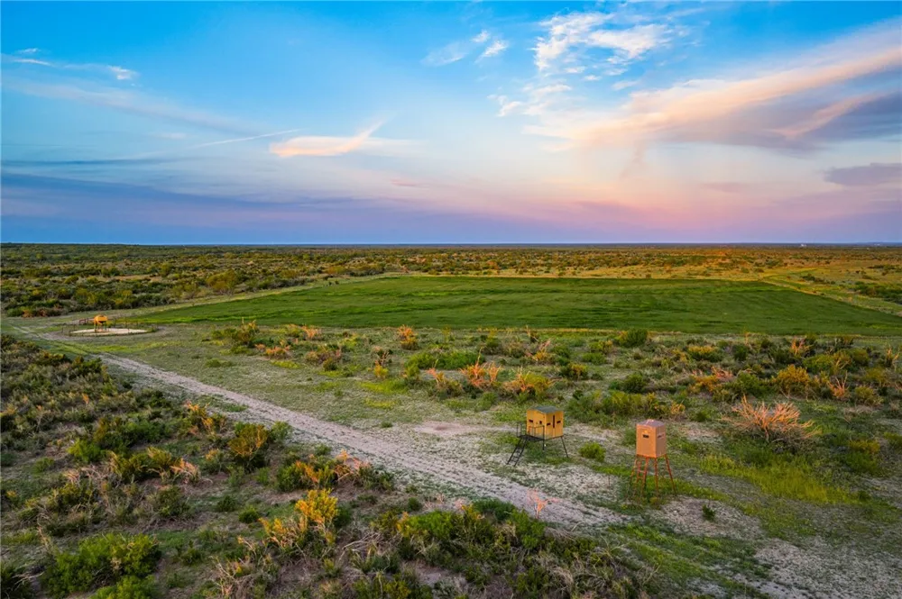 2750 FM 624 Tilden, TX 78072