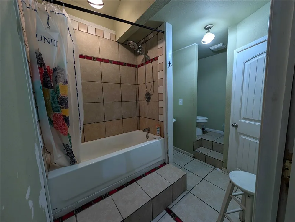 1060 S Whitney Street Aransas Pass, TX 78336