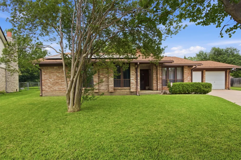 1610 Karen Cove Round Rock, TX 78664