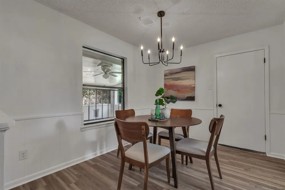 1610 Karen Cove Round Rock, TX 78664