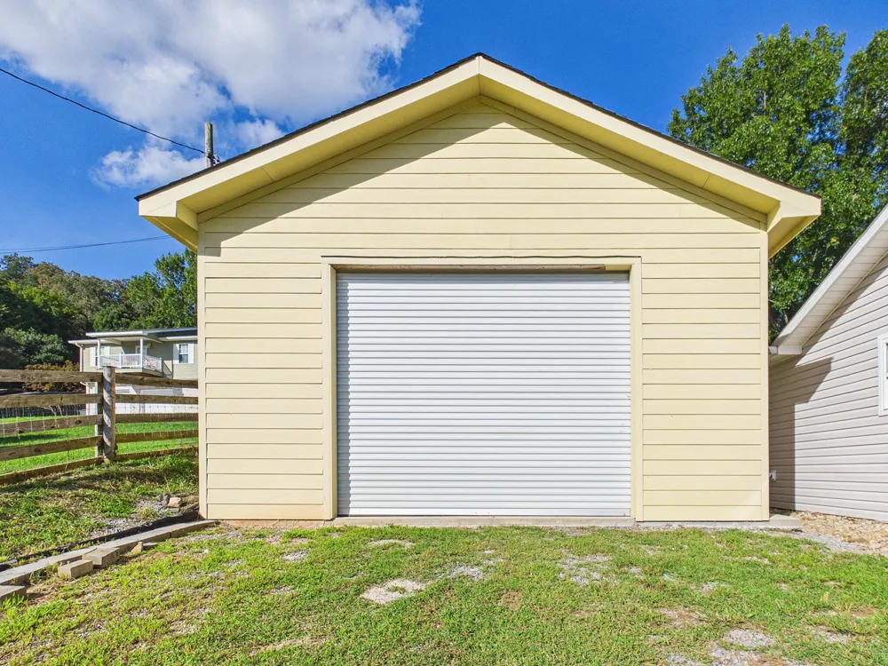 405 County Road 439 Athens, TN 37303