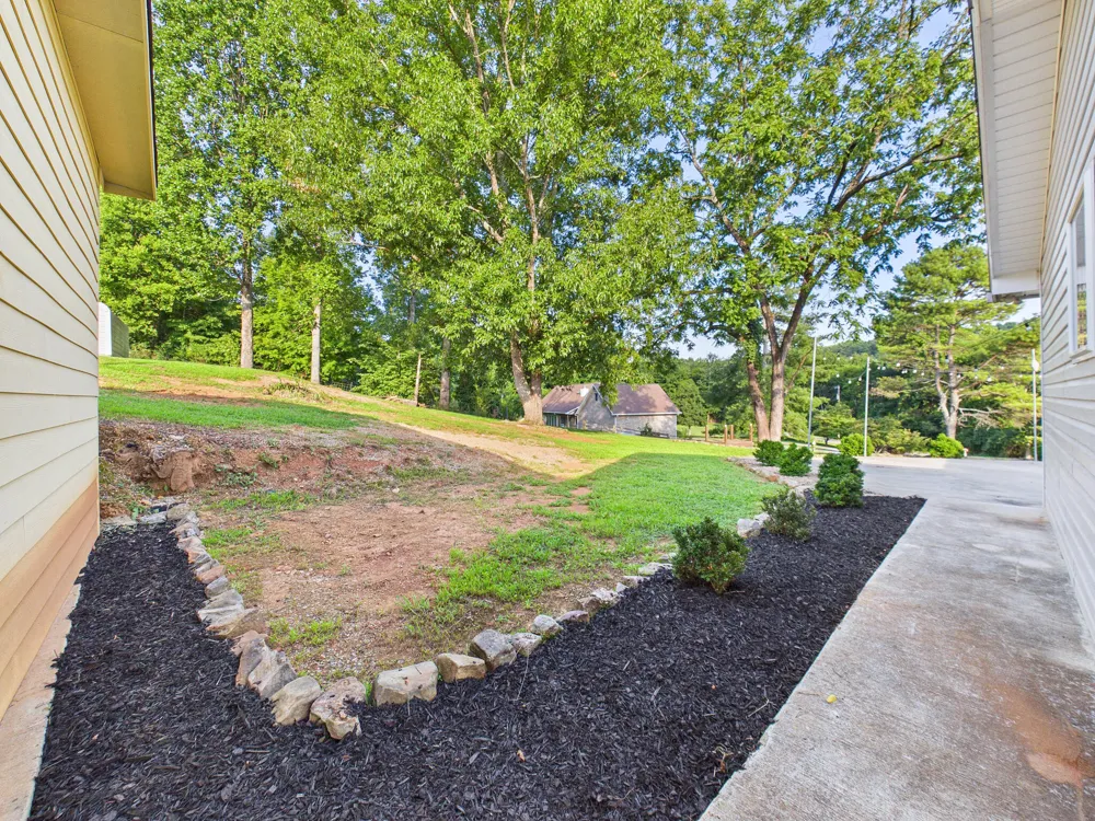 405 County Road 439 Athens, TN 37303