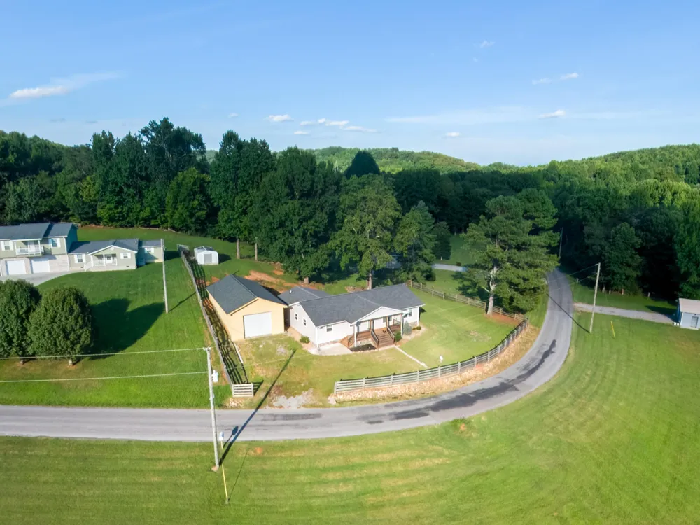405 County Road 439 Athens, TN 37303