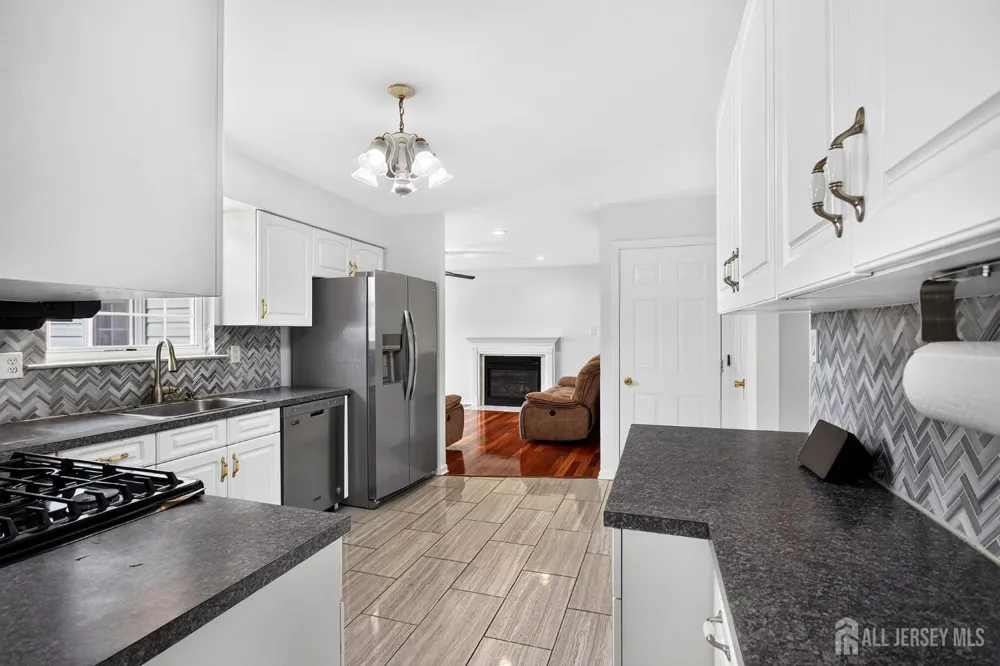 296 Remsen Avenue Avenel, NJ 07001