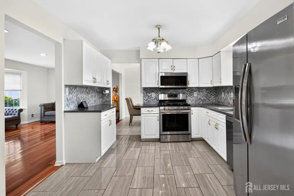 296 Remsen Avenue Avenel, NJ 07001