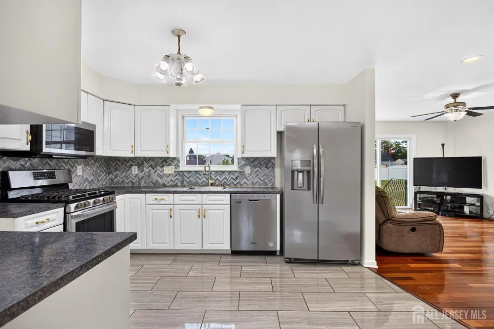 296 Remsen Avenue Avenel, NJ 07001