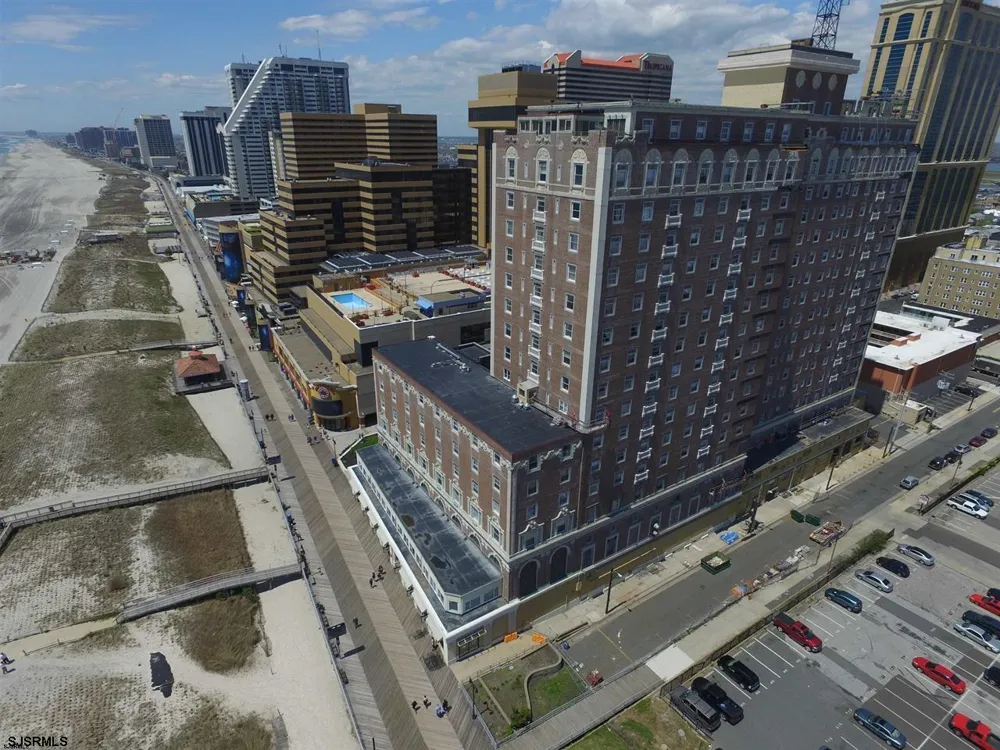 2721 Boardwalk Atlantic City, NJ 08401