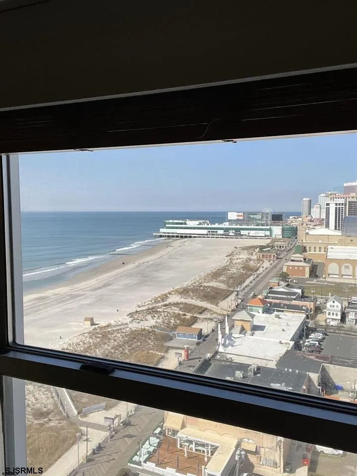 2721 Boardwalk Atlantic City, NJ 08401