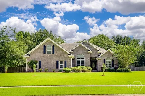 110 Sweetwater Circle