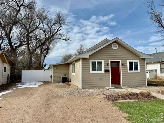 210 S Bowman Avenue Holyoke, CO 80734