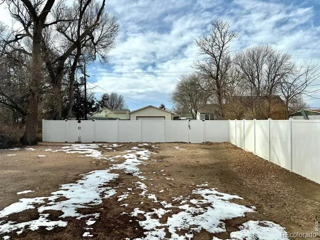210 S Bowman Avenue Holyoke, CO 80734