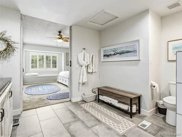 8471 S Willow Creek Street Littleton, CO 80126