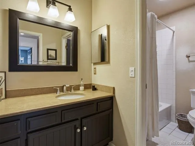 8471 S Willow Creek Street Littleton, CO 80126