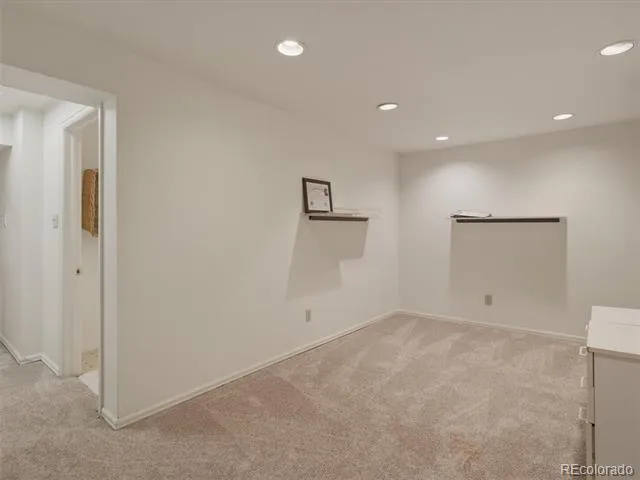 8471 S Willow Creek Street Littleton, CO 80126