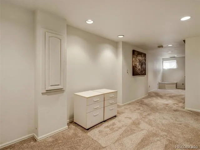 8471 S Willow Creek Street Littleton, CO 80126