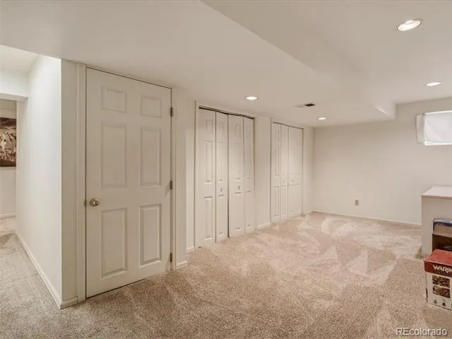 8471 S Willow Creek Street Littleton, CO 80126