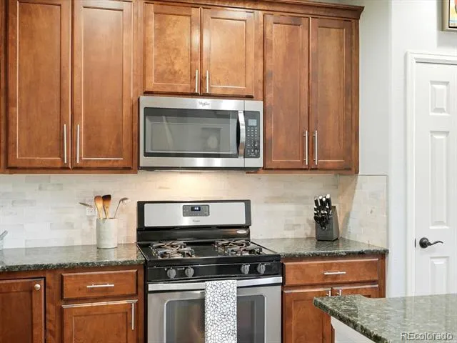 9773 W Hinsdale Lane Littleton, CO 80128