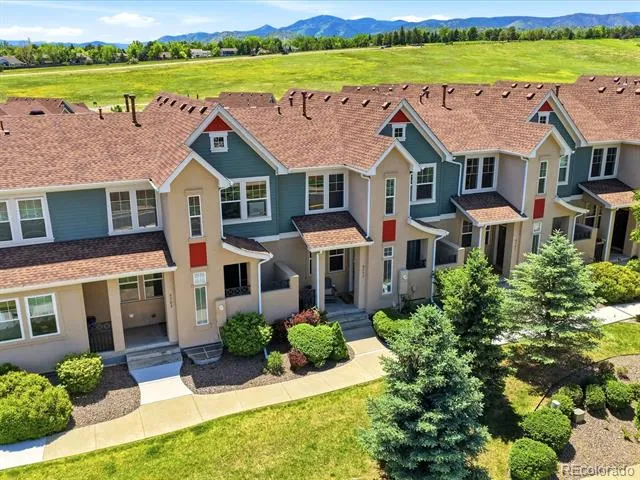 9773 W Hinsdale Lane Littleton, CO 80128