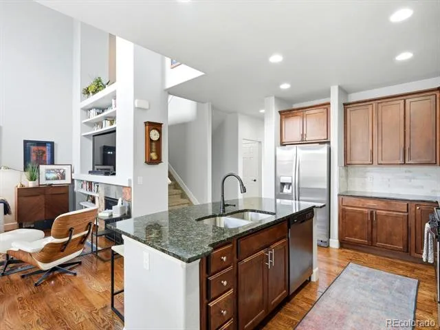 9773 W Hinsdale Lane Littleton, CO 80128