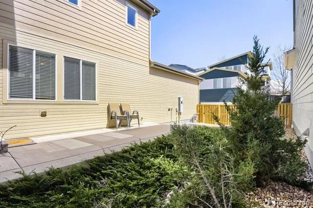 9753 Dunning Circle Highlands Ranch, CO 80126