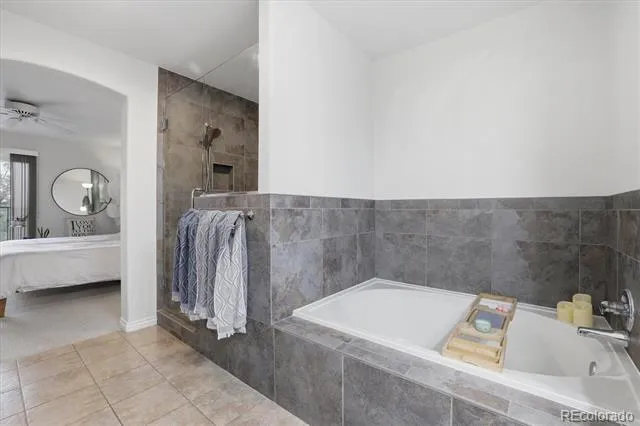 6607 S Forest Way #E Centennial, CO 80121