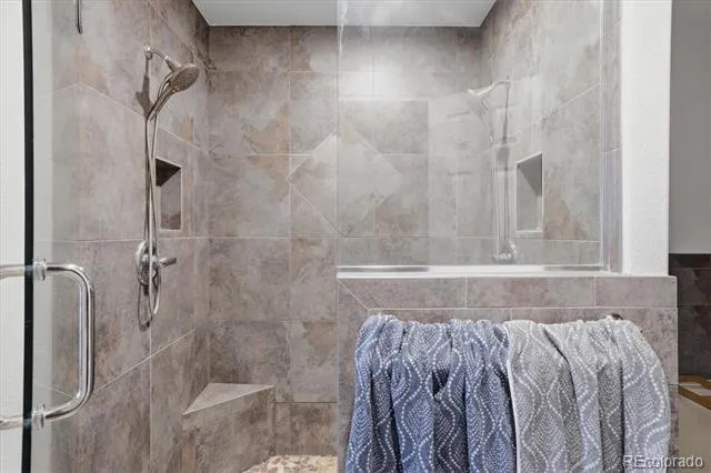 6607 S Forest Way #E Centennial, CO 80121