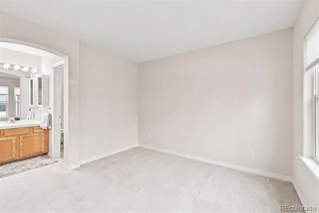 6607 S Forest Way #E Centennial, CO 80121