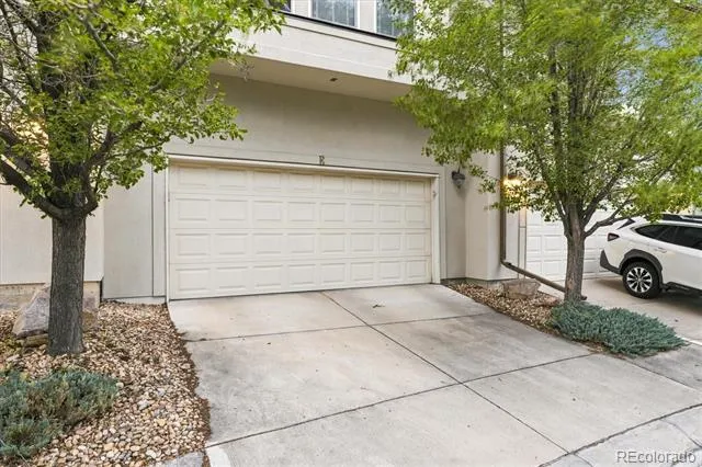 6607 S Forest Way #E Centennial, CO 80121