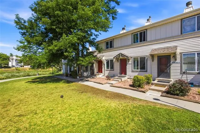 17645 E Loyola Drive #A Aurora, CO 80013