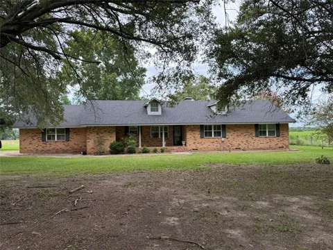 225 Farm to Market Rd 21