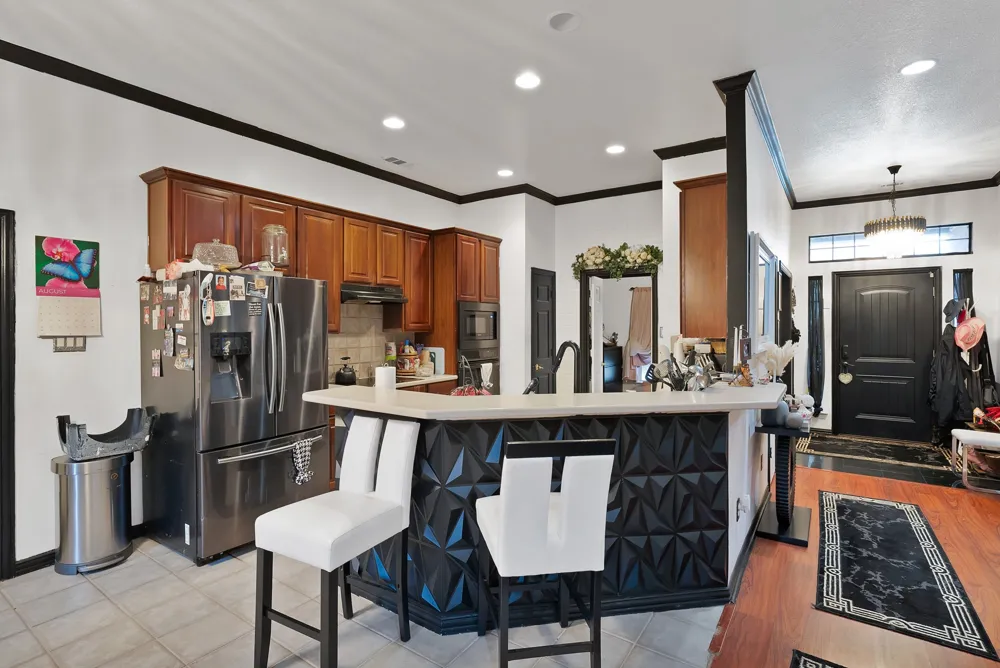 2716 Rochelle Point Irving, TX 75062