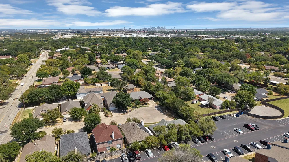 2716 Rochelle Point Irving, TX 75062