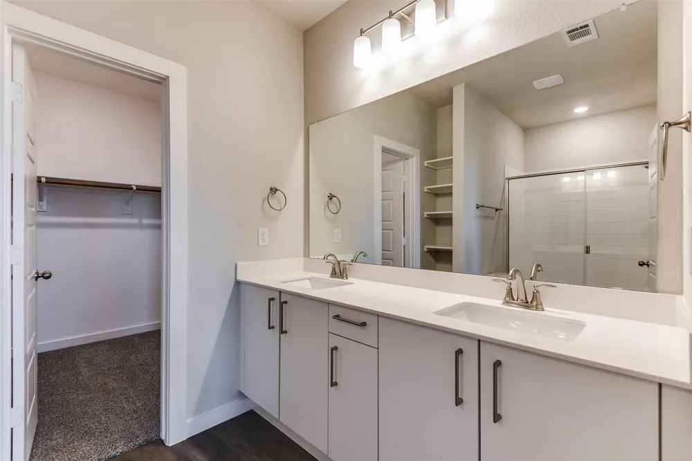 653 Blackland Drive Venus, TX 76084