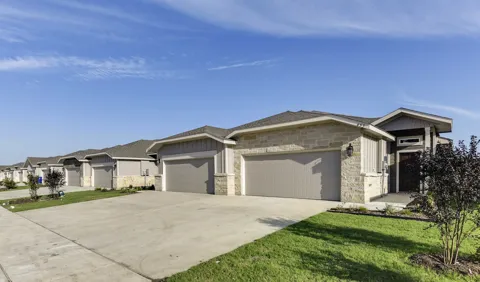 653 Blackland Drive
