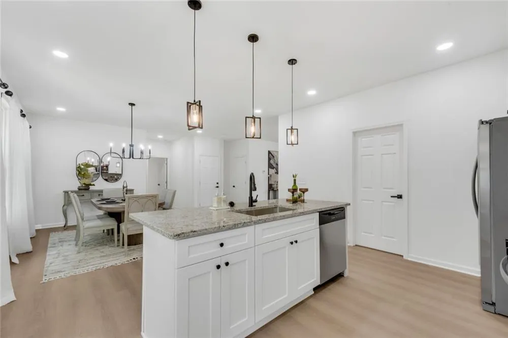 3408 Ashford Loop Ellenwood, GA 30294