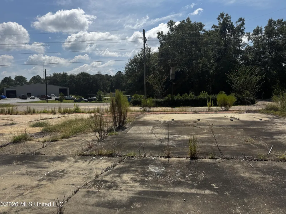 17186 Ms-26 Lucedale, MS 39452
