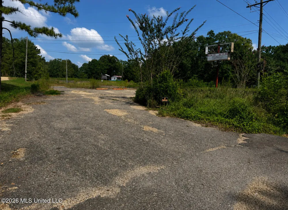 17186 Ms-26 Lucedale, MS 39452