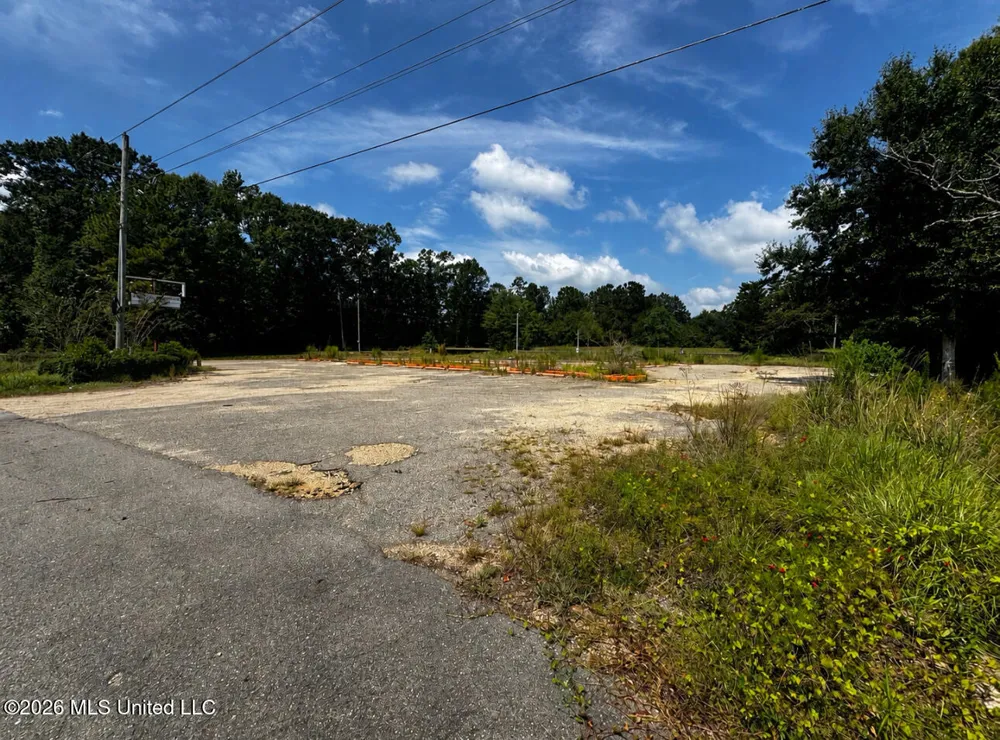 17186 Ms-26 Lucedale, MS 39452