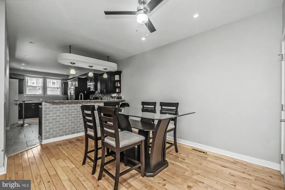 4922 PINE STREET Philadelphia, PA 19143
