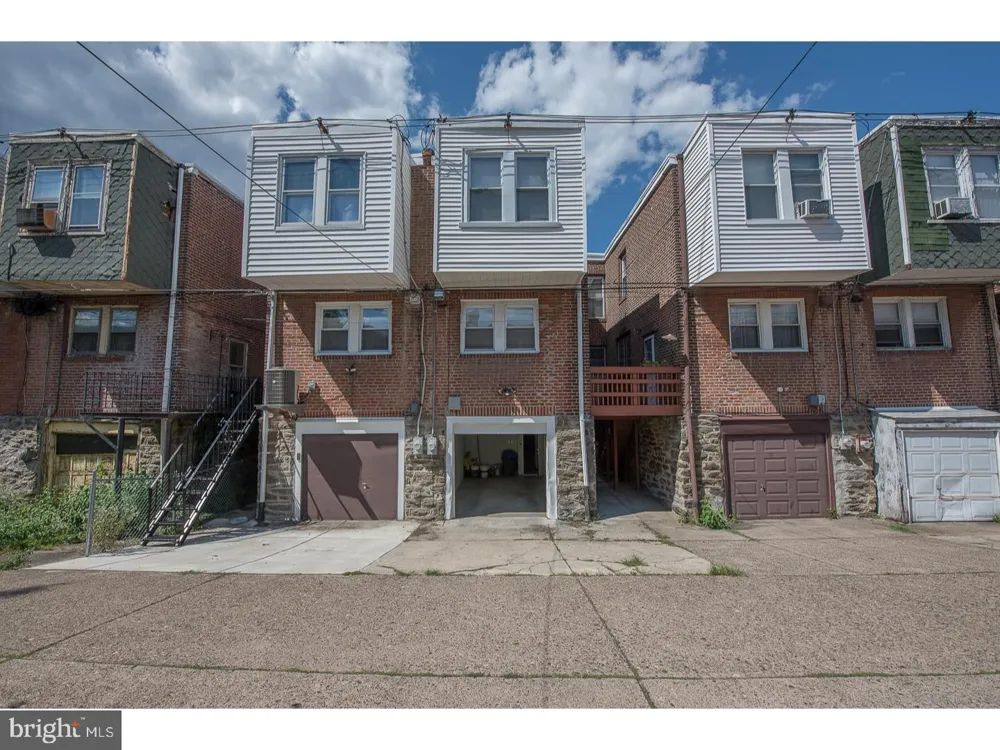 4922 PINE STREET Philadelphia, PA 19143
