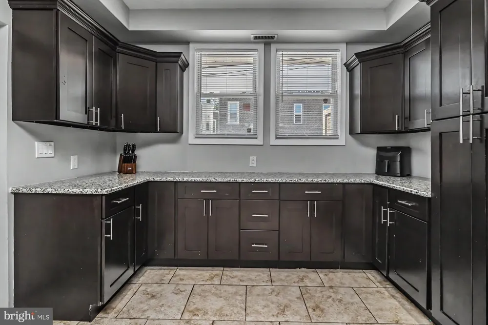 4922 PINE STREET Philadelphia, PA 19143