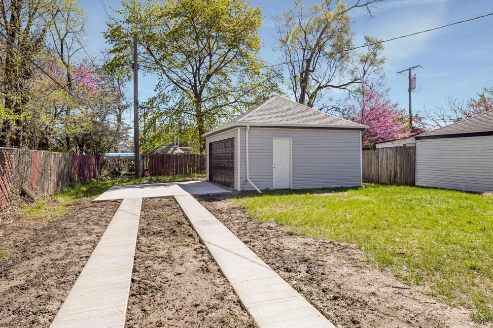 19350 Littlefield Street Detroit, MI 48235