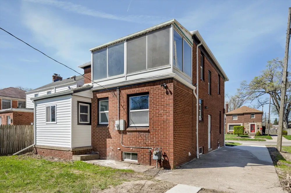 19350 Littlefield Street Detroit, MI 48235